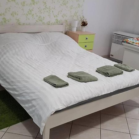 Fortuna Apartmanok Eger Extérieur photo